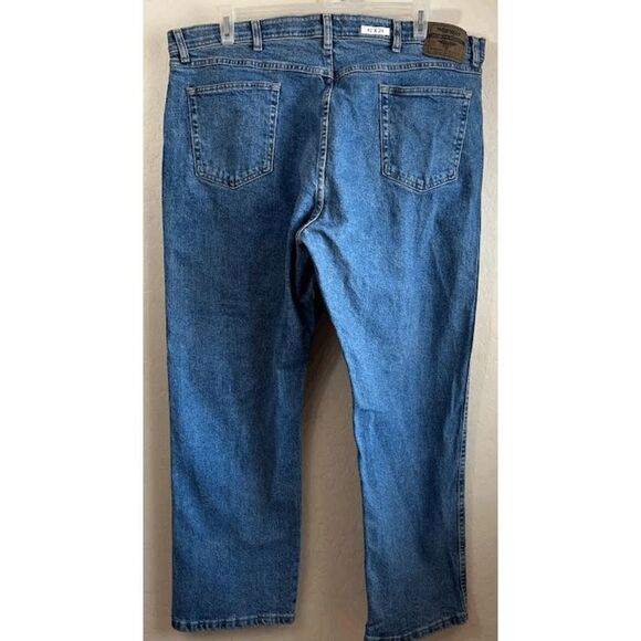 Wrangler Blue Jeans  42W 29L Item  MJ6 - Picture 2 of 2
